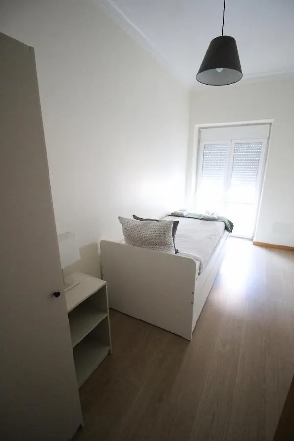Oriente Dna Studios V Lissabon Appartement