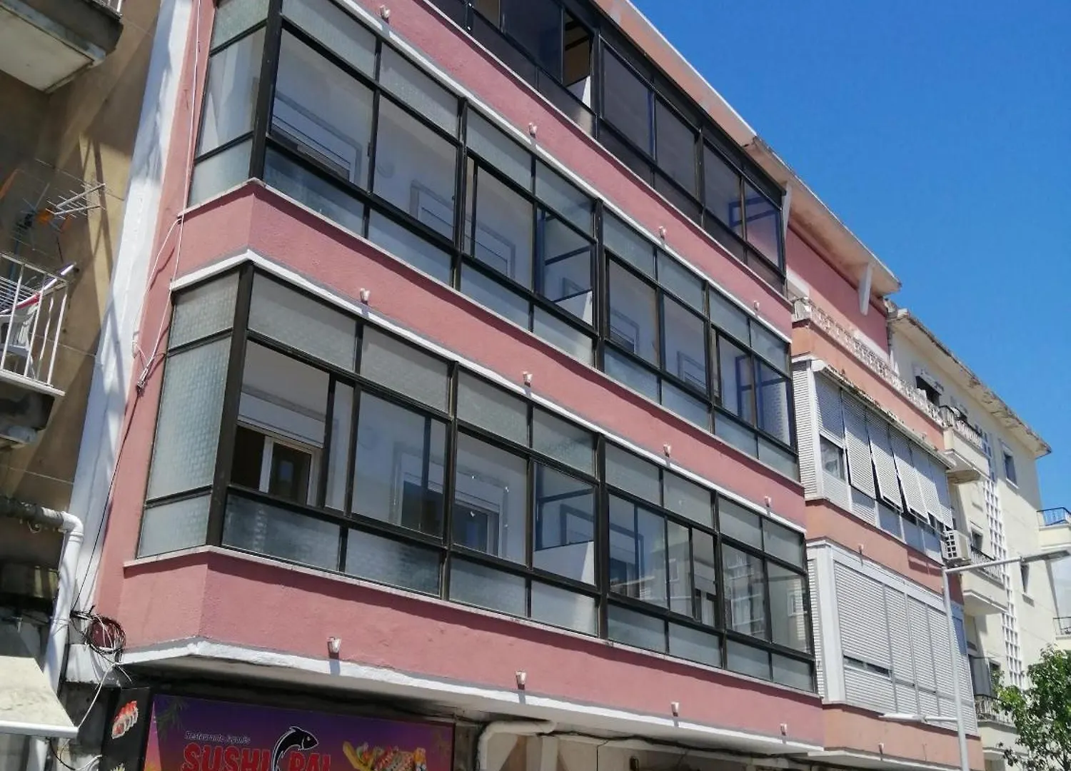 Oriente Dna Studios V Lisboa